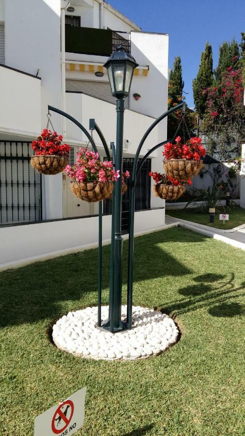 Apartamento Oasis Торемолинос Екстериор снимка